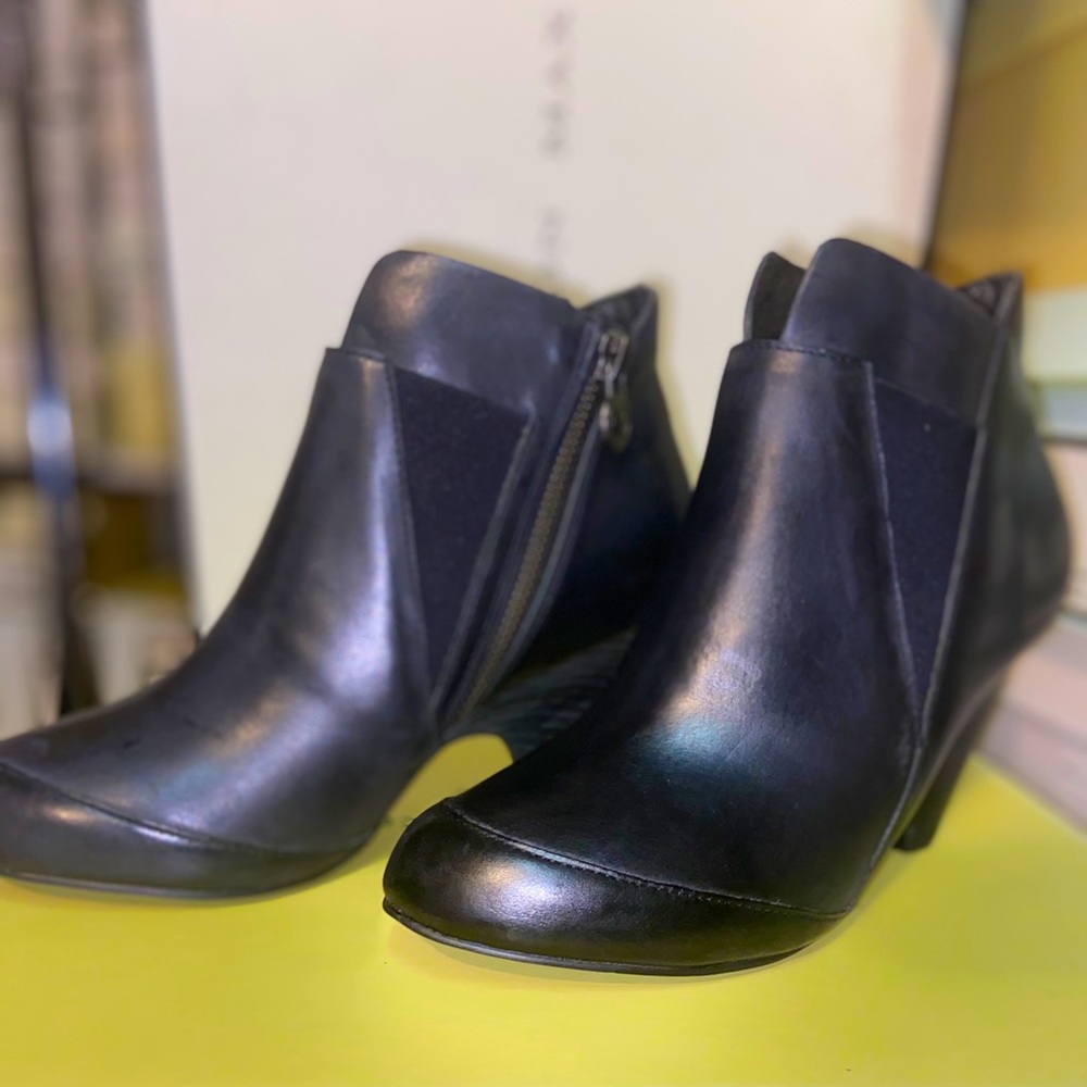 🌻Women’s bootie🌻